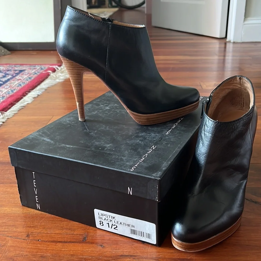 Steve Madden 8.5 Lipstick Black Leather boots - Picture 2 of 5